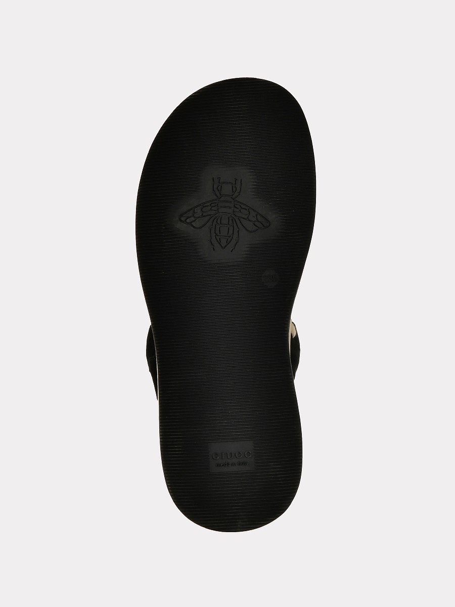 Кроссовки (1421569)